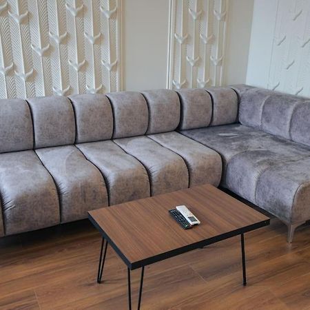 Miku Apartment-Upscale 2Bdr Apartment With A Spectacular View Тирана Екстериор снимка